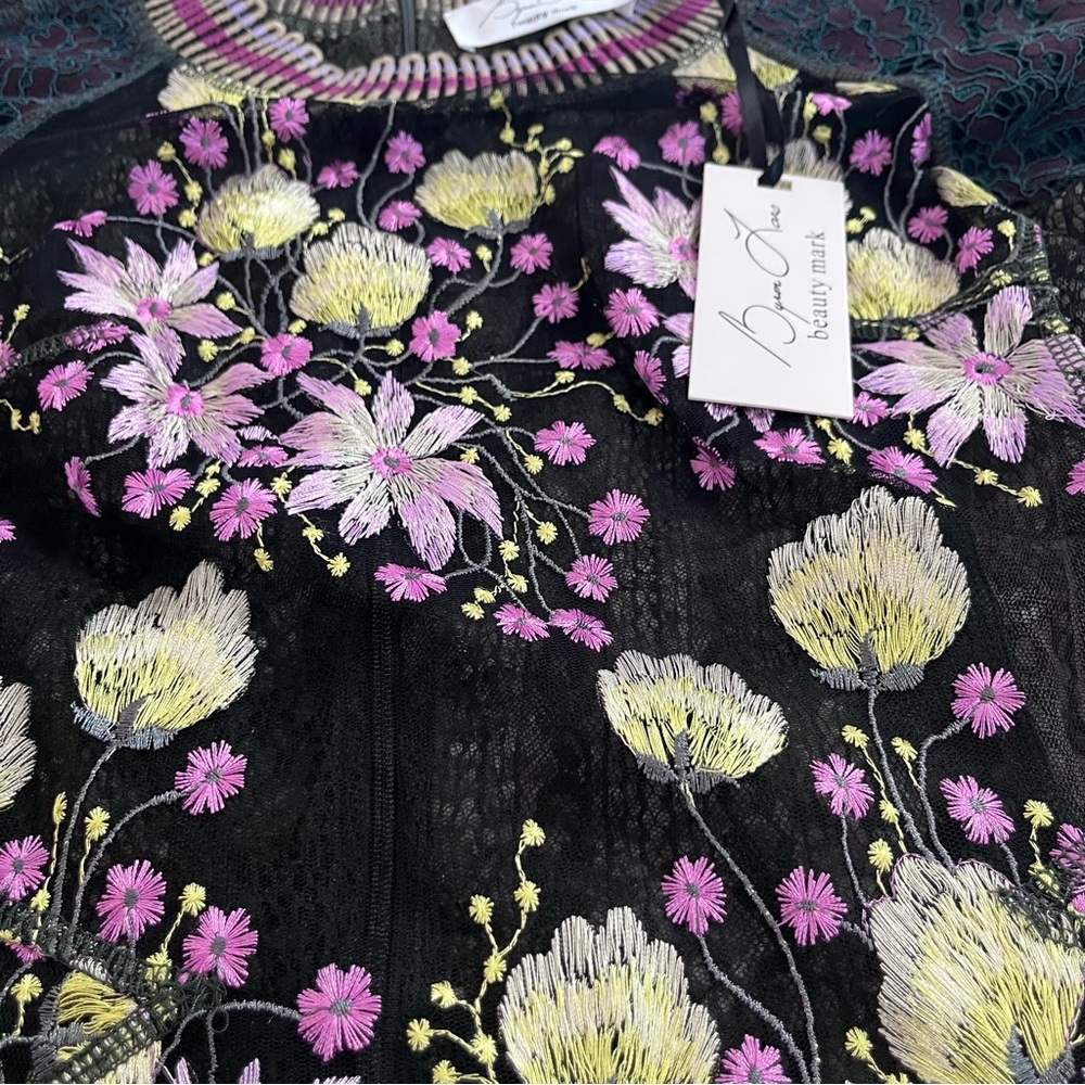 Byron Lars Beauty Mark Floral Lace Embroidered Blouse - Size 2 - Picture 11 of 14